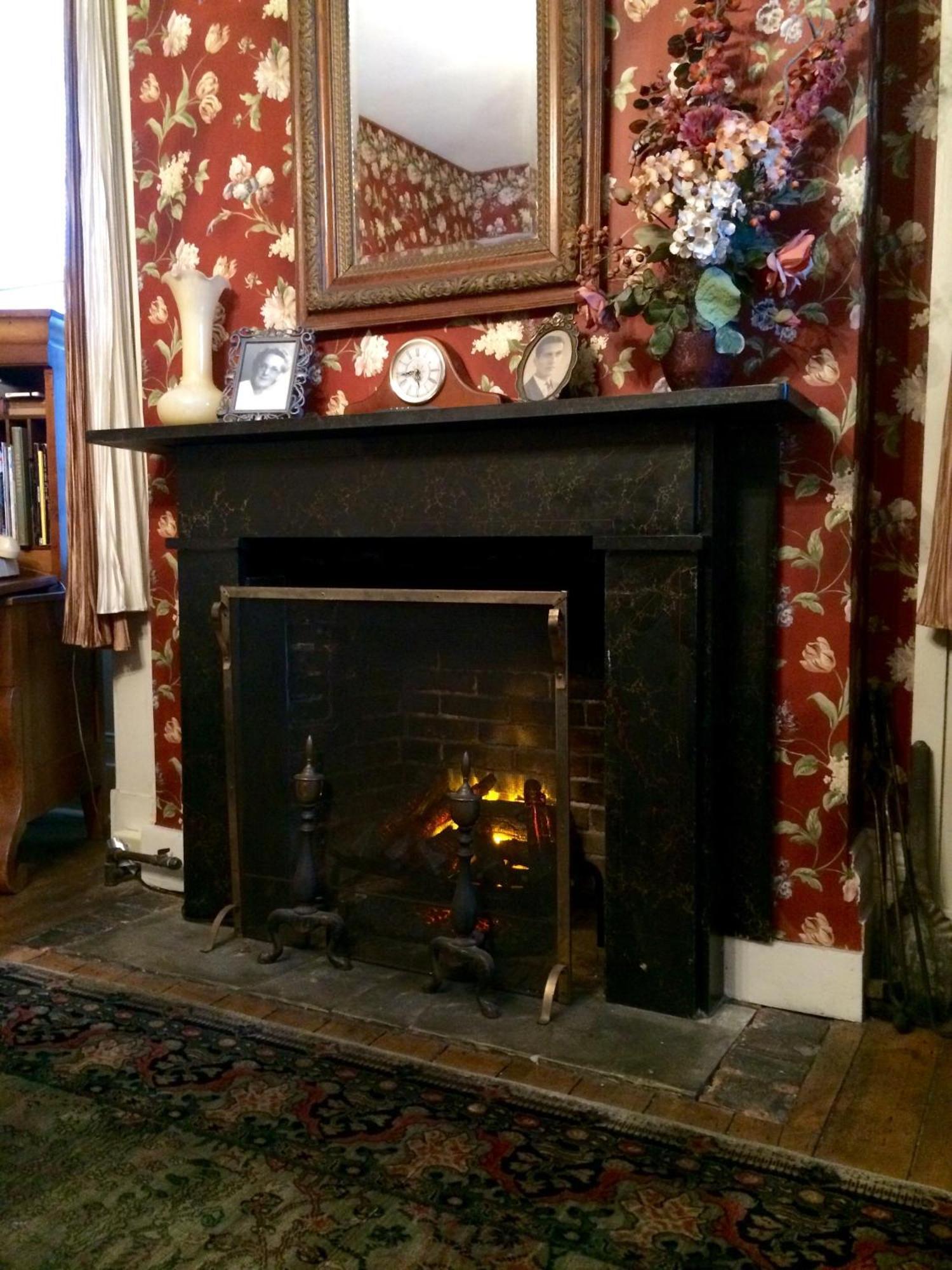 Munro House Bed And Breakfast Jonesville Zimmer foto